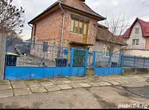 vand casa in campia turzii