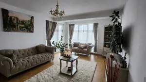 Apartament de lux cu terasa panoramica în centrul Brasovului - Dealul Morii resi - imagine 2