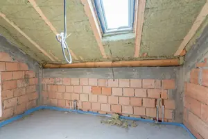 Casa dispusa pe parter si mansarda, 500mp teren - imagine 9