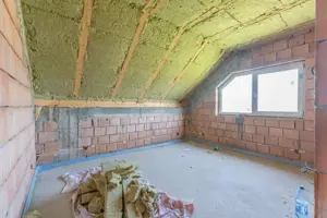 Casa dispusa pe parter si mansarda, 500mp teren - imagine 14