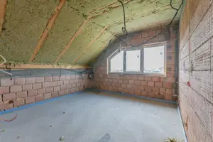 Casa dispusa pe parter si mansarda, 500mp teren - imagine 7