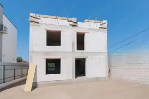  Potential prin personalizare proprietate noua zona "Metro" st- 400 mp - imagine 4