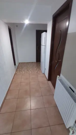 Chirie pentru 2 băieți 