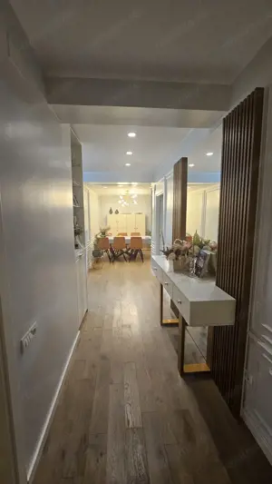 APARTAMENT MOBILAT LUX ZONA  INEL 1 - imagine 5