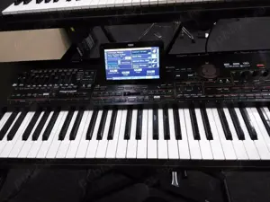 Korg PA-4X76 - Arranger Workstation