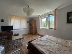 VAND O VILA IN PADUREA DIN FILIPESTI - imagine 8