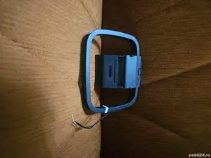 Antenă originală, pentru DVD și radio.