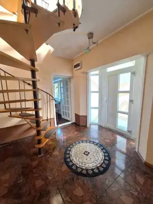 Casa Pitesti Exercitiu zona centrala - imagine 6