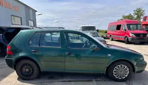 Dezmembram VW Golf 4 1.6 16V cod motor AZD 105CP an 2000-2005 - imagine 5