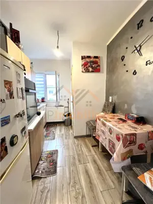 APARTAMENT DE VANZARE  2 CAMERE, BEIUS - imagine 3