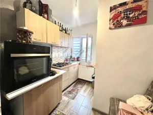 APARTAMENT DE VANZARE  2 CAMERE, BEIUS - imagine 2