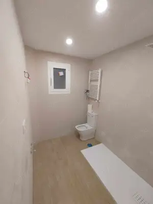 Executam lucrari si finisaje  - imagine 4