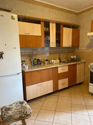 Vanzare apartament 4 camere micro 21 - imagine 4