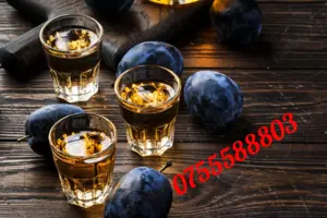 Pălincă 100% naturală 