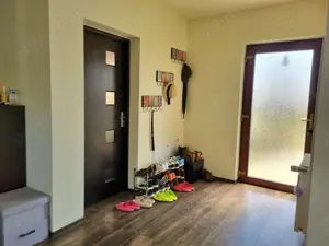 Casa individuala direct de la proprietar 5 camere Mosnita Noua - imagine 2