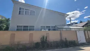 Vand imobil, cu chiriasi pe termen lung, situat in Pitesti, Arges - imagine 2