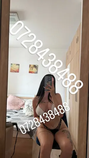 Rebecca , DIN NOU IN ORAS!! Poze reale 