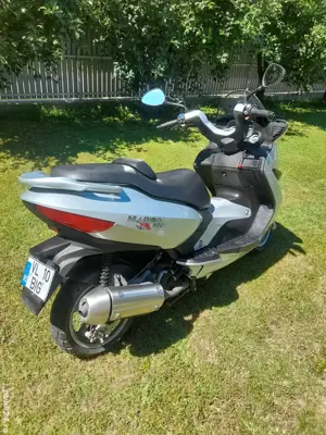 Vînd motoscuter Malaguti - imagine 4 Vînd motoscuter Malaguti - imagine 4