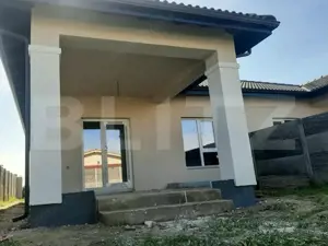 Duplex de 3 camere pe parter, 320 mp teren, Mosnita Noua!