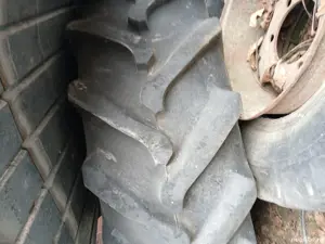 Vând cauciucuri agricole 23,1/24 și 18,4/26   - imagine 3