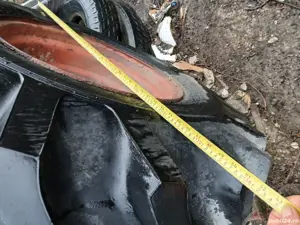 Vând cauciucuri agricole 23,1/24 și 18,4/26   - imagine 2