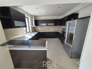 Vila spatioasa cu piscina Comuna Berceni Comision 0 - imagine 13