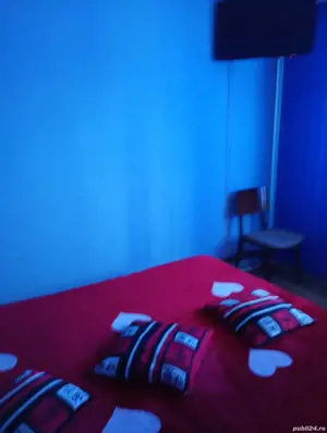 Inchiriez o camera la apartament!! - imagine 2