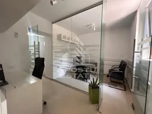 Spatiu birou 27 mp, zona Medicina