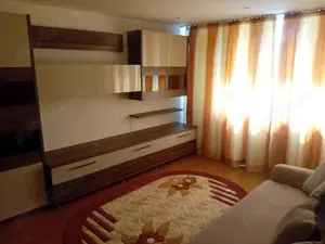 Ap 2 Cam Central la cheie renovat mobilat uilat 54mp etaj 7 lift boxa - imagine 2