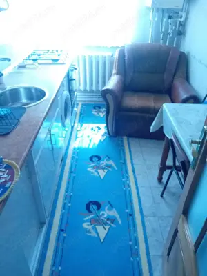 Ap 2 Cam Central la cheie renovat mobilat uilat 54mp etaj 7 lift boxa - imagine 7