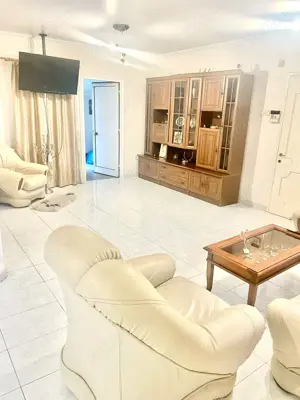  Super oferta ! Vila Ramnicu Valcea, ultracentral, LUX , Parcul Zavoi, 2 apartamente ! - imagine 3