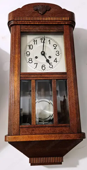 Ceas de perete cu pendula 