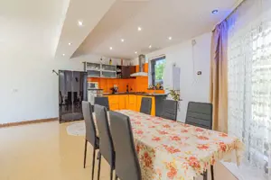 Casa P+M | Teren generos| Kamsas - imagine 15