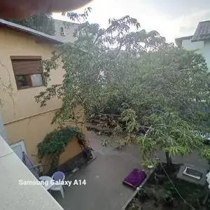 casa cu etaj si spatiu comercial  liceul 1 mai - imagine 8