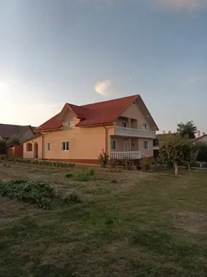 Casa+ teren zona Cișmea Botoșani - imagine 9