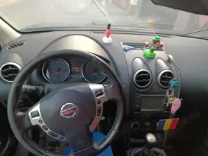 Vând Nissan Qashqai  - imagine 2 Vând Nissan Qashqai  - imagine 2