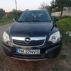 Vând Opel Antara