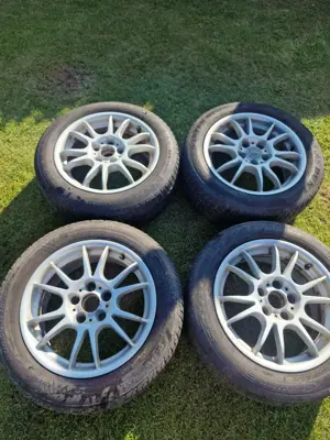 vand anvelope iarna diferite mărci si de vară