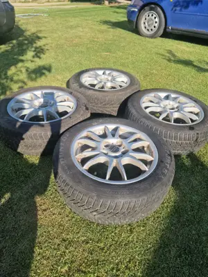 vand anvelope iarna diferite mărci si de vară - imagine 3