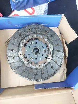 De vanzare chit ambreiaj Ford focus 2 1.6 tdci rulat 6000km 