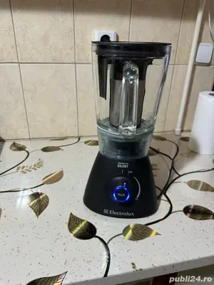 Blender Electrolux Powermix ProSilent