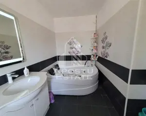 Casa individuala la intrare in Sag, teren de 1.800 mp,  comision 0 - imagine 15