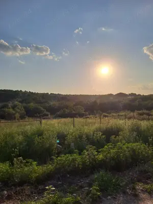 Teren cu construcții de vânzare - imagine 6