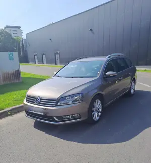 Vând Passat b7,2011-Interior carat, Euro 5  - imagine 3 Vând Passat b7,2011-Interior carat, Euro 5  - imagine 3