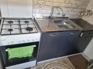 Închiriez apartament  - imagine 9