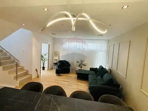 Vila Tunari 5 camere cu Garaj subteran