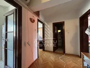 4 camere decomndat Piața Unirii | Terasă, parcare în curte securizata. - imagine 5