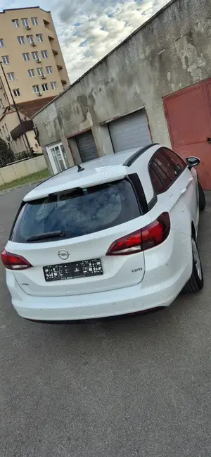 Opel Astra K 2017 - imagine 6