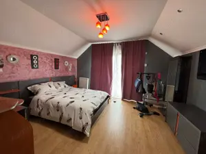 Casă Individuală Complet Mobilată & Utilată Moșnița Nouă, Vatra Satului - imagine 13