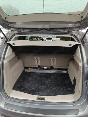 Vând   Schimb Ford Cmax  - imagine 7